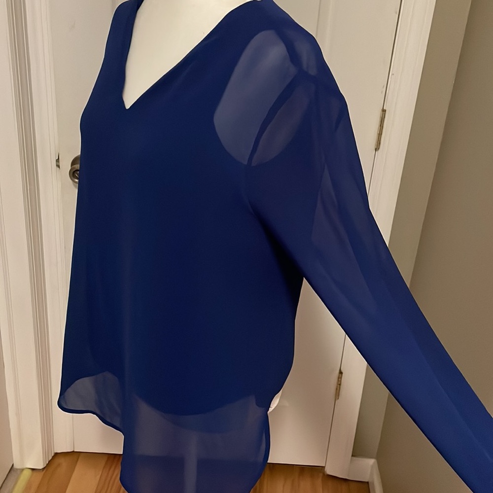 Blue blouse - Picture 2 of 7